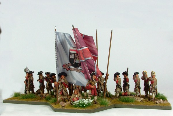 B001 Firing line with pike and grenadiers in low mitre