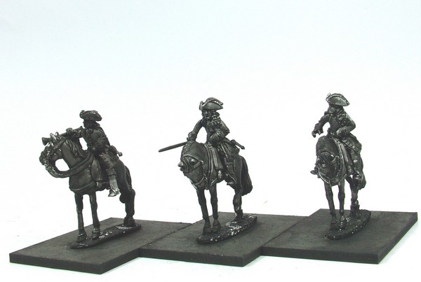 WLOA52a Cuirassier Command, cuirass over coat,tricorne; standing horses