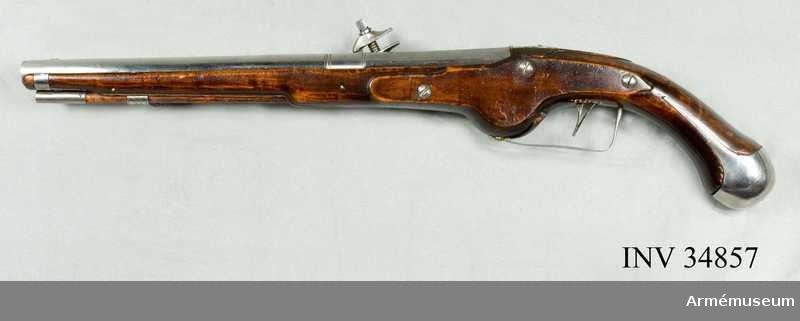pistol 1685 2.jpg