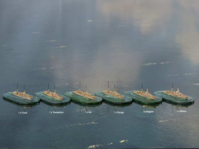 4J04b Battleships