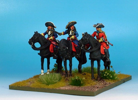 WLOA40a Cuirassier Command; hat; standing horses