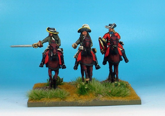 WLOA42b Cuirassier Command; hat; cuirass under coat; galloping horses